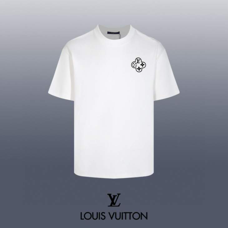 Picture of Louis Vuitton T Shirts Short _SKULVXS-LmptxL01376815
